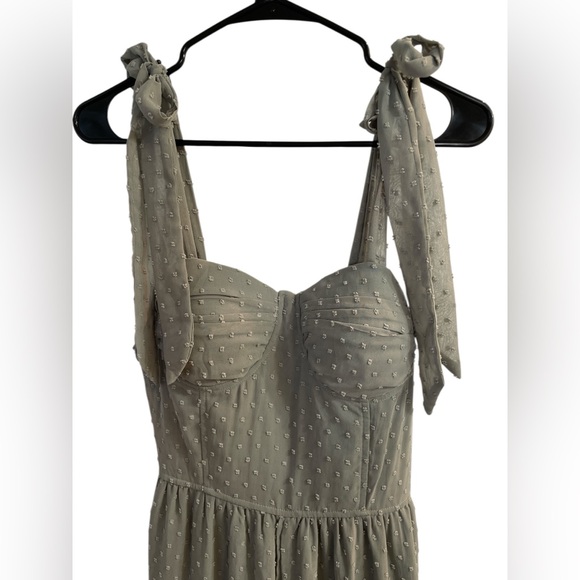 Emily Wonder Sage Green Boho Jumpsuit Structured Bust Swiss Dot Size L New - Picture 3 of 7
